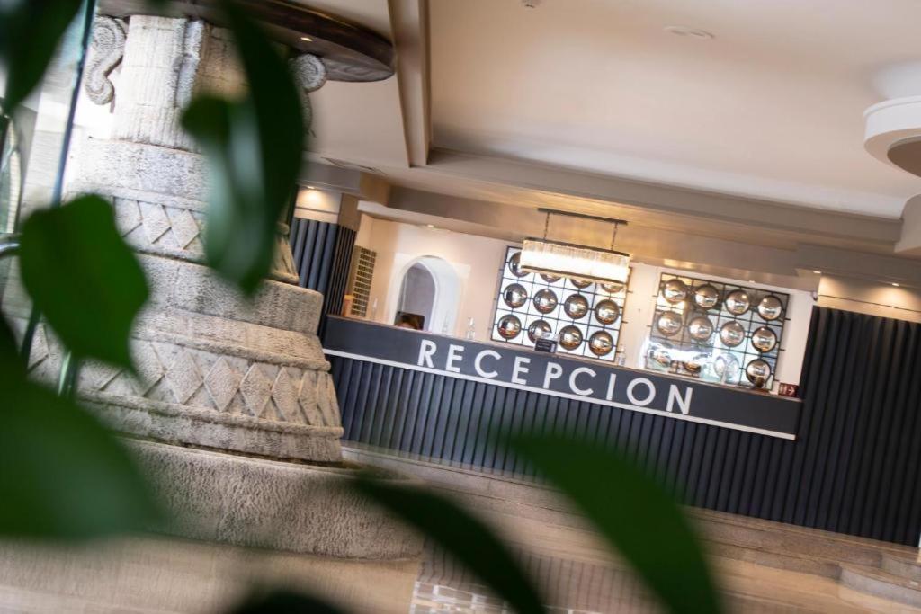 Hotel Olimpo Isla Plana エクステリア 写真