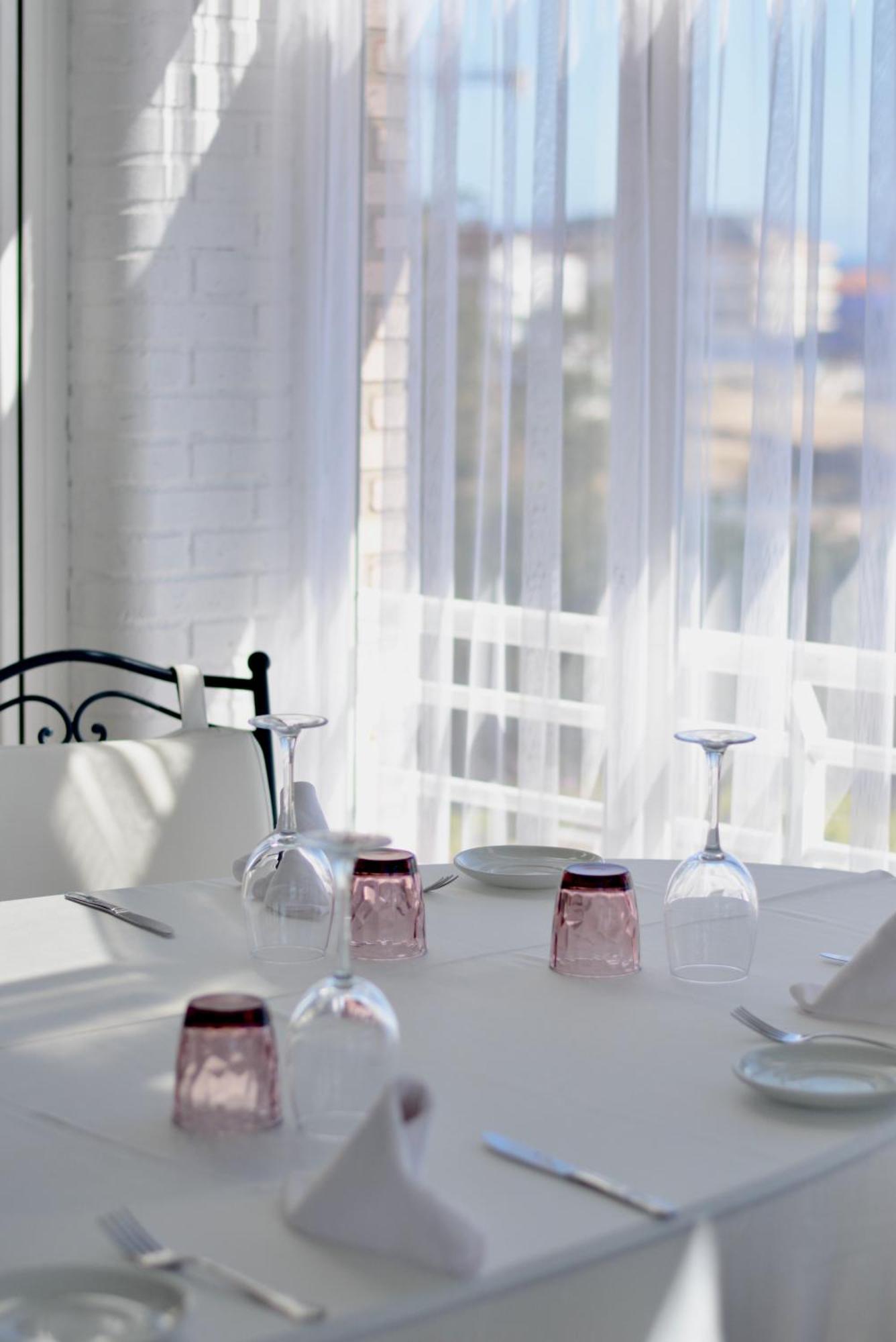 Hotel Olimpo Isla Plana エクステリア 写真